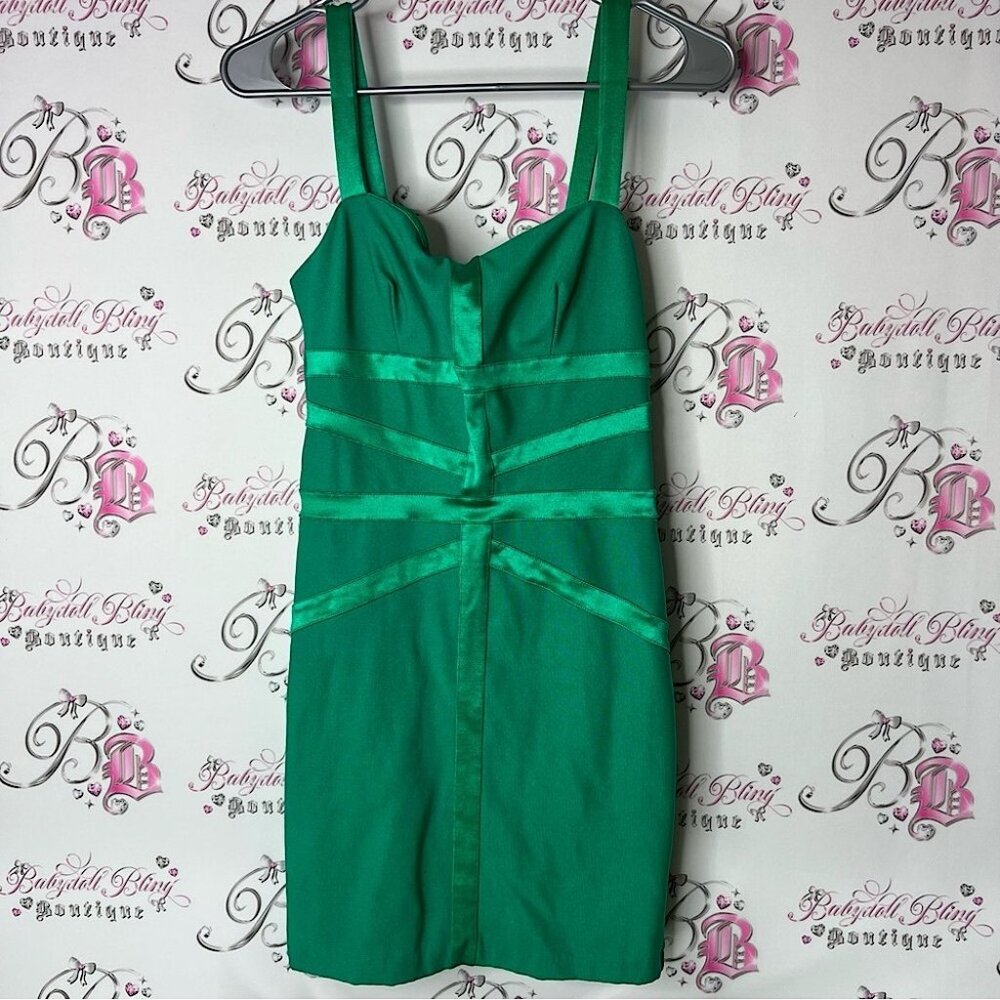 Bebe dress bodycon bandage style y2k shiny trim details Vibrant Green Dress